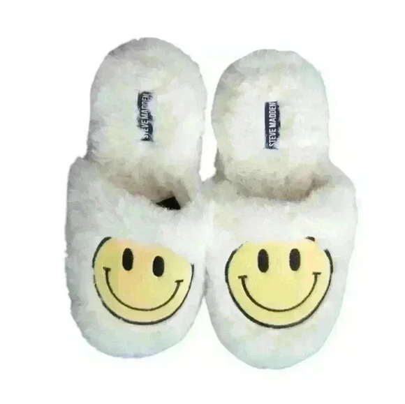 Steve Madden NWOT Smiley Face Furry Slippers Size Large - Picture 1 of 5